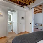 Casa Modelli 4* Roma