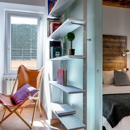 Casa Modelli 4*